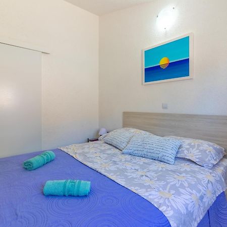 Seaside Secluded Apartments Cove Torac, Hvar - 575 Gdinj الغرفة الصورة